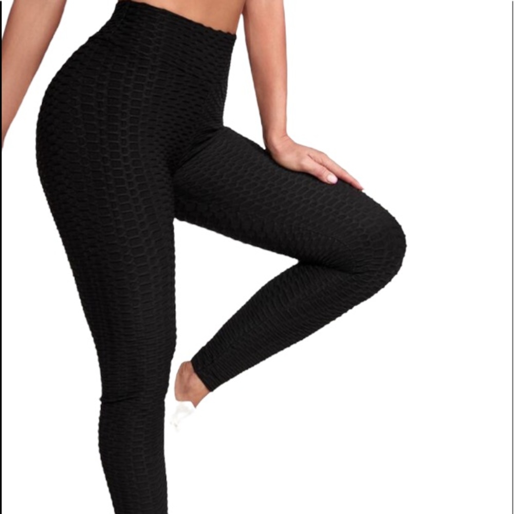 Nel + Lo Butt Lifting Leggings